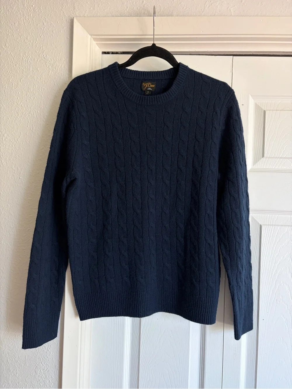 J. CREW Cashmere cable-knit sweater in Navy Size M $298 AZ972